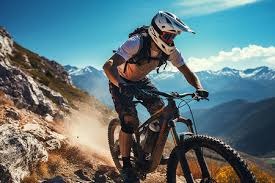 意媒：库普梅纳斯转型中卫表现亮眼，尤文中场补强成当务之急