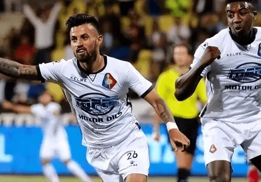 绝非偶然 绝非偶然